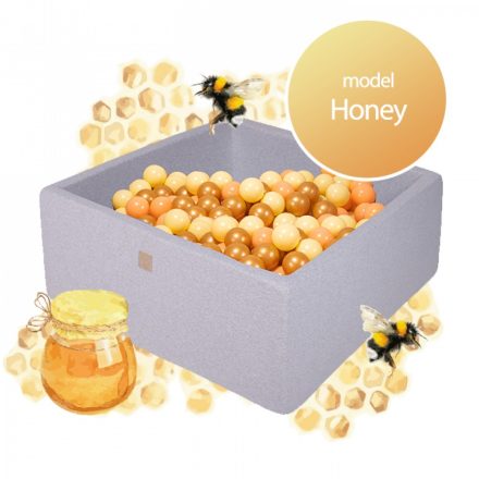 Honey-negyzet-alaku-labdamedence-szett-110